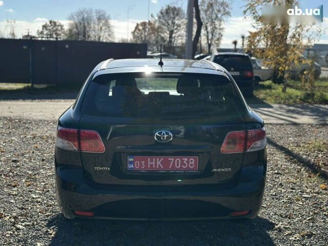 Тойота Авенсис, объемом двигателя 1.6 л и пробегом 272 тыс. км за 8500 $, фото 13 на Automoto.ua