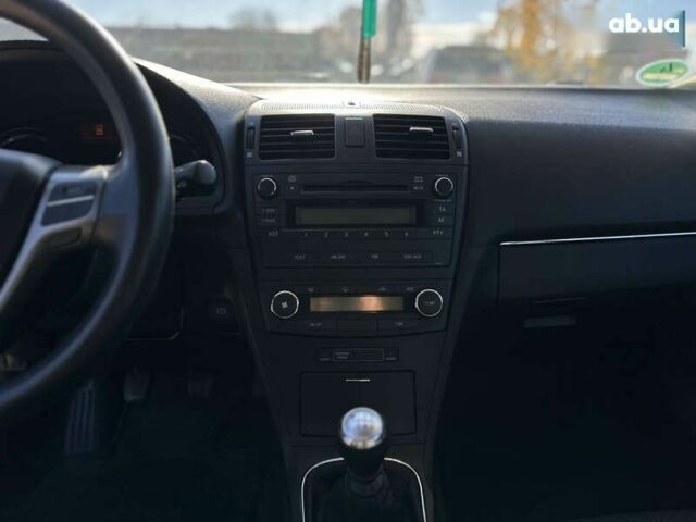 Тойота Авенсис, объемом двигателя 1.6 л и пробегом 272 тыс. км за 8500 $, фото 28 на Automoto.ua