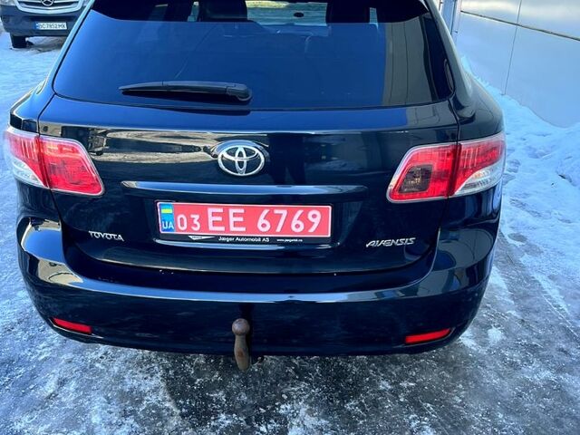 Тойота Авенсіс, об'ємом двигуна 2 л та пробігом 236 тис. км за 9500 $, фото 4 на Automoto.ua