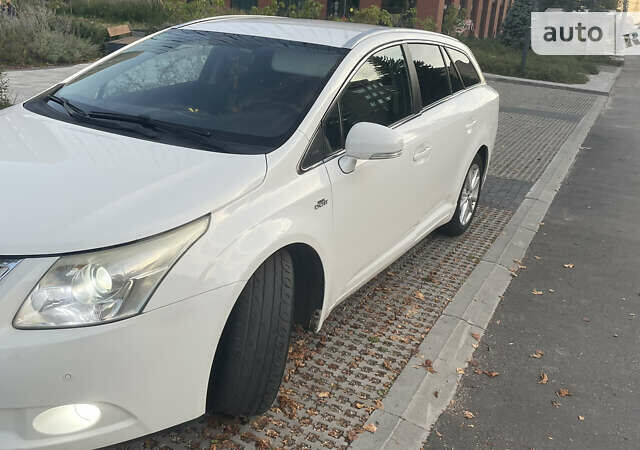 Тойота Авенсіс, об'ємом двигуна 2.23 л та пробігом 302 тис. км за 7700 $, фото 8 на Automoto.ua