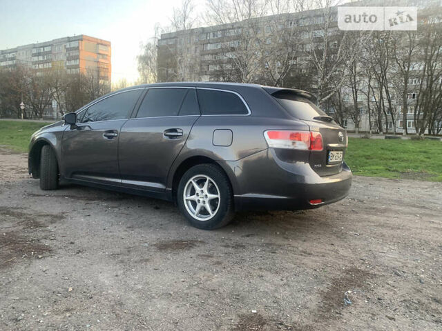 Тойота Авенсіс, об'ємом двигуна 2 л та пробігом 217 тис. км за 9600 $, фото 4 на Automoto.ua