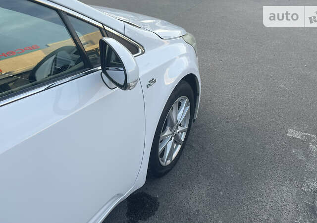 Тойота Авенсіс, об'ємом двигуна 2.23 л та пробігом 302 тис. км за 7700 $, фото 38 на Automoto.ua