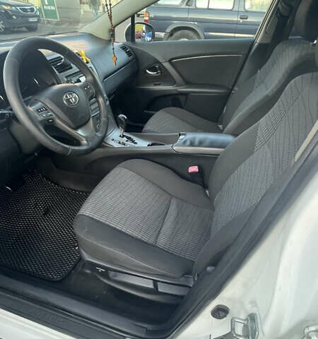 Тойота Авенсіс, об'ємом двигуна 2.23 л та пробігом 302 тис. км за 7700 $, фото 62 на Automoto.ua