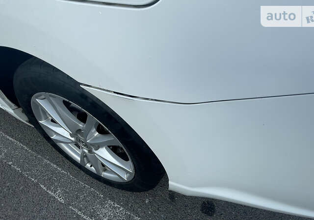 Тойота Авенсіс, об'ємом двигуна 2.23 л та пробігом 302 тис. км за 7700 $, фото 58 на Automoto.ua