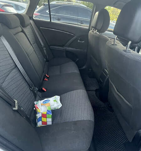 Тойота Авенсіс, об'ємом двигуна 2.23 л та пробігом 302 тис. км за 7700 $, фото 44 на Automoto.ua