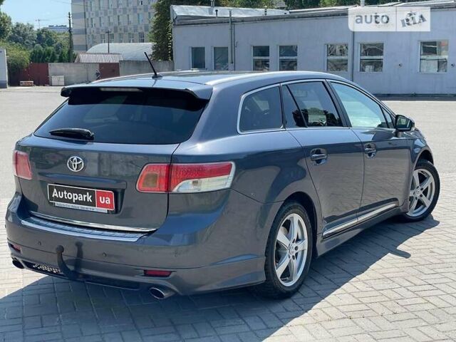 Тойота Авенсіс, об'ємом двигуна 2.2 л та пробігом 203 тис. км за 10990 $, фото 4 на Automoto.ua