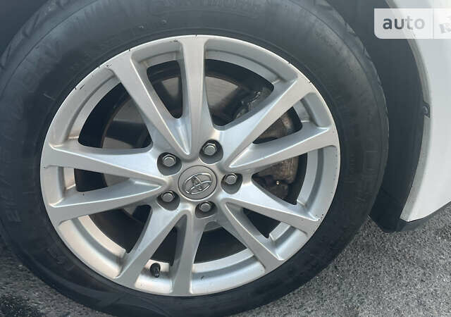 Тойота Авенсіс, об'ємом двигуна 2.23 л та пробігом 302 тис. км за 7700 $, фото 36 на Automoto.ua