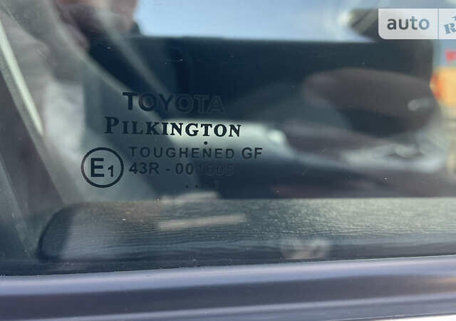 Тойота Авенсіс, об'ємом двигуна 2.23 л та пробігом 302 тис. км за 7700 $, фото 39 на Automoto.ua