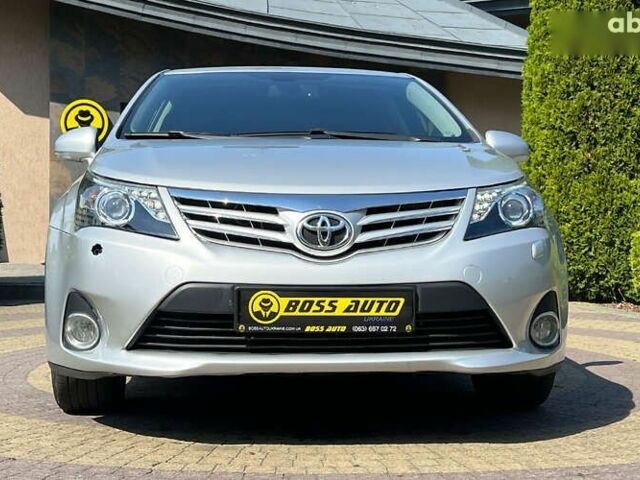 Тойота Авенсіс, об'ємом двигуна 2 л та пробігом 198 тис. км за 11650 $, фото 1 на Automoto.ua