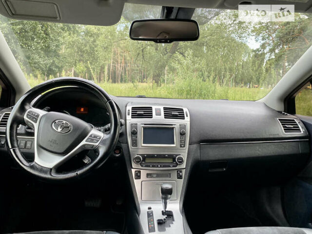 Тойота Авенсіс, об'ємом двигуна 2.2 л та пробігом 194 тис. км за 11500 $, фото 8 на Automoto.ua