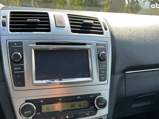 Тойота Авенсіс, об'ємом двигуна 2 л та пробігом 198 тис. км за 11650 $, фото 9 на Automoto.ua