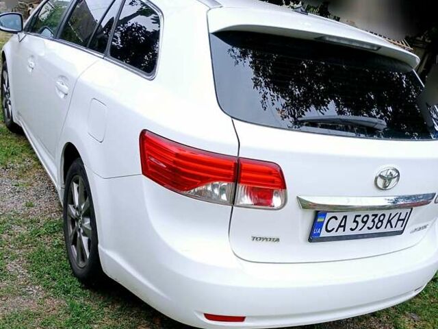 Тойота Авенсис, объемом двигателя 2.23 л и пробегом 277 тыс. км за 8999 $, фото 2 на Automoto.ua