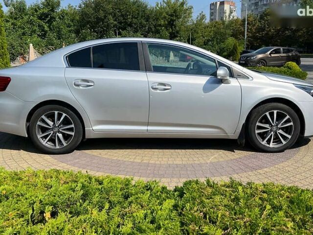 Тойота Авенсіс, об'ємом двигуна 2 л та пробігом 198 тис. км за 11650 $, фото 7 на Automoto.ua