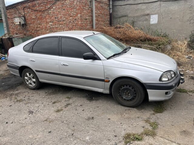 Сірий Тойота Авенсіс, об'ємом двигуна 0 л та пробігом 2 тис. км за 1600 $, фото 1 на Automoto.ua