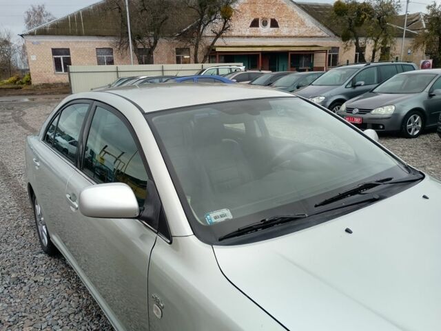 Серый Тойота Авенсис, объемом двигателя 2 л и пробегом 350 тыс. км за 5000 $, фото 15 на Automoto.ua