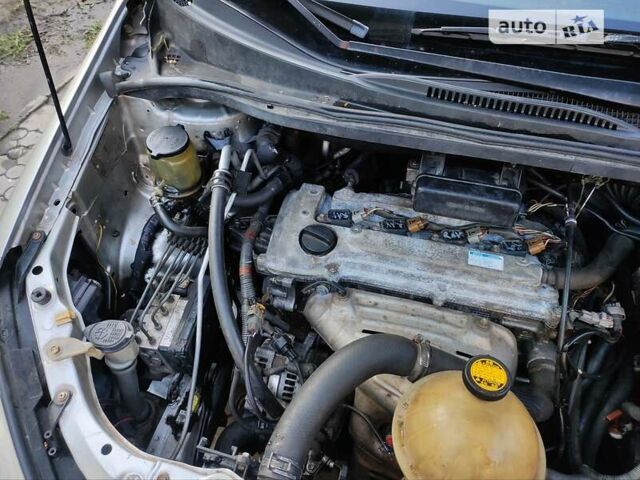 Сірий Тойота Авенсіс, об'ємом двигуна 2 л та пробігом 133 тис. км за 5500 $, фото 31 на Automoto.ua