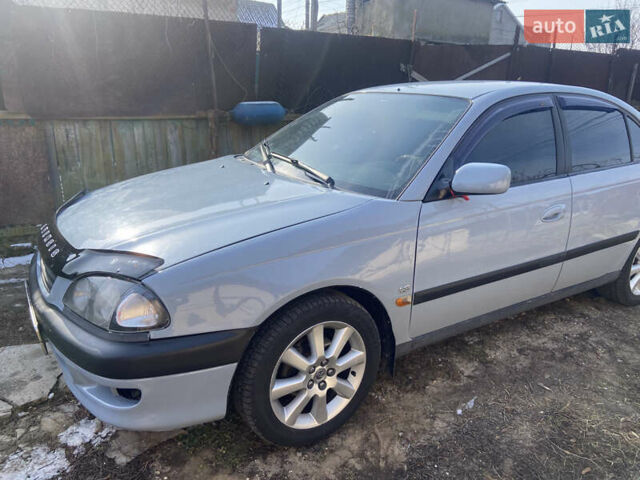 Серый Тойота Авенсис, объемом двигателя 1.8 л и пробегом 393 тыс. км за 3501 $, фото 23 на Automoto.ua