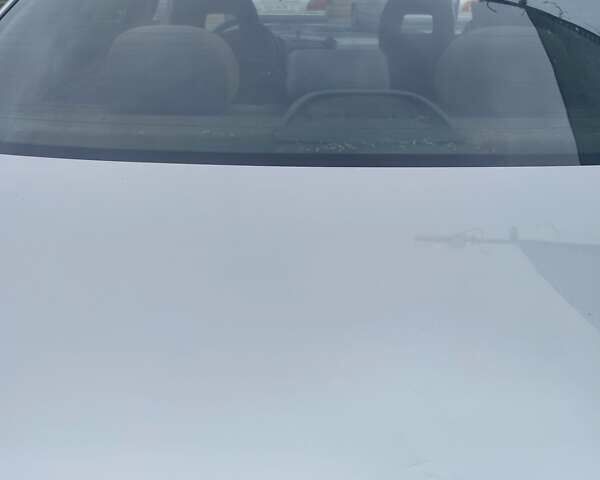 Серый Тойота Авенсис, объемом двигателя 1.76 л и пробегом 350 тыс. км за 3499 $, фото 10 на Automoto.ua