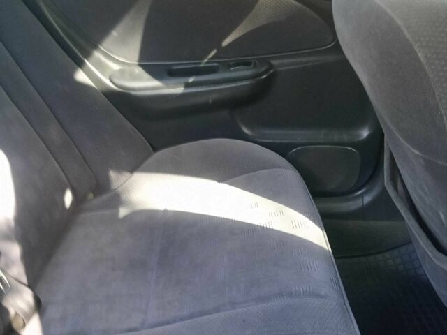 Сірий Тойота Авенсіс, об'ємом двигуна 1.8 л та пробігом 250 тис. км за 4100 $, фото 9 на Automoto.ua