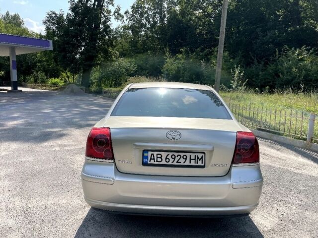 Серый Тойота Авенсис, объемом двигателя 1.8 л и пробегом 235 тыс. км за 5180 $, фото 2 на Automoto.ua