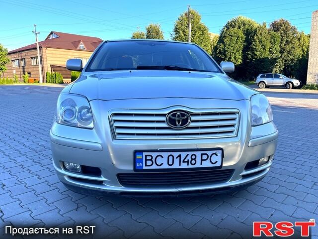 Сірий Тойота Авенсіс, об'ємом двигуна 2 л та пробігом 250 тис. км за 3900 $, фото 1 на Automoto.ua