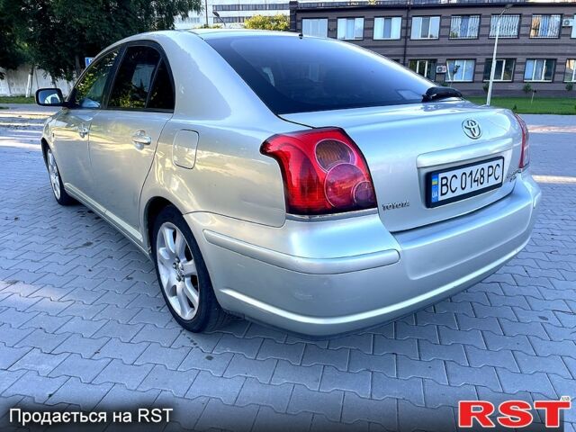 Сірий Тойота Авенсіс, об'ємом двигуна 2 л та пробігом 250 тис. км за 3900 $, фото 4 на Automoto.ua
