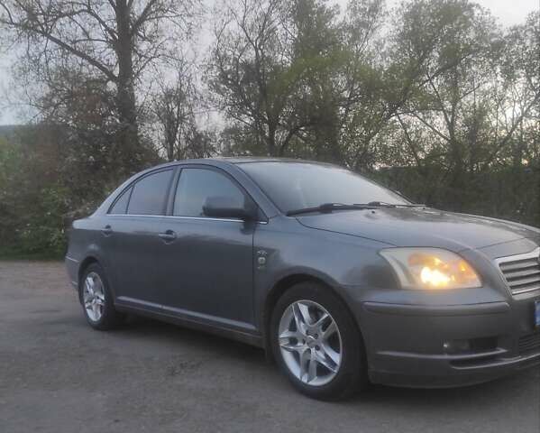Серый Тойота Авенсис, объемом двигателя 2 л и пробегом 271 тыс. км за 4850 $, фото 8 на Automoto.ua