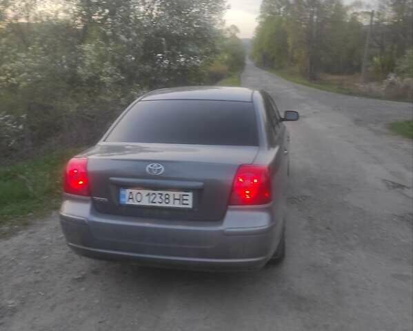 Серый Тойота Авенсис, объемом двигателя 2 л и пробегом 271 тыс. км за 4850 $, фото 9 на Automoto.ua