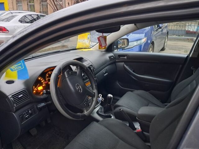Сірий Тойота Авенсіс, об'ємом двигуна 2 л та пробігом 286 тис. км за 4900 $, фото 2 на Automoto.ua
