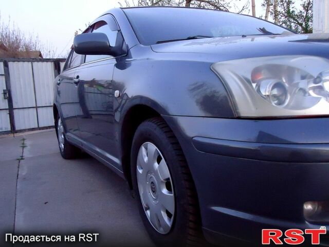 Серый Тойота Авенсис, объемом двигателя 1.6 л и пробегом 312 тыс. км за 5000 $, фото 8 на Automoto.ua