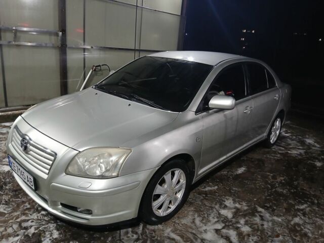 Сірий Тойота Авенсіс, об'ємом двигуна 2 л та пробігом 246 тис. км за 5300 $, фото 2 на Automoto.ua