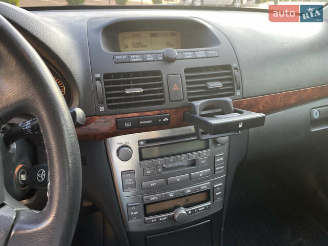 Серый Тойота Авенсис, объемом двигателя 1.8 л и пробегом 210 тыс. км за 5500 $, фото 24 на Automoto.ua