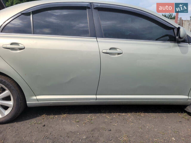 Сірий Тойота Авенсіс, об'ємом двигуна 1.8 л та пробігом 200 тис. км за 3500 $, фото 6 на Automoto.ua