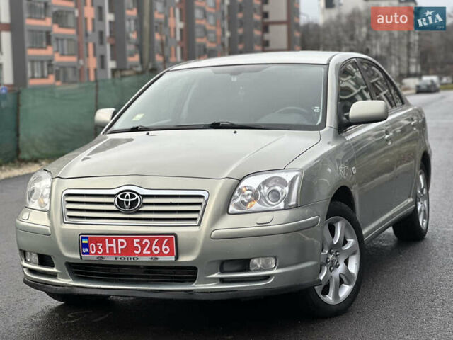 Серый Тойота Авенсис, объемом двигателя 2 л и пробегом 250 тыс. км за 4650 $, фото 7 на Automoto.ua