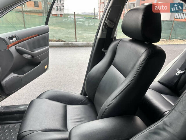 Серый Тойота Авенсис, объемом двигателя 2 л и пробегом 250 тыс. км за 4650 $, фото 38 на Automoto.ua