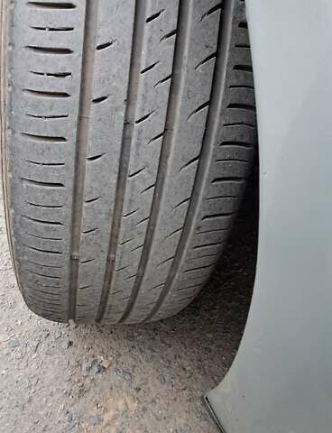 Серый Тойота Авенсис, объемом двигателя 2 л и пробегом 243 тыс. км за 5999 $, фото 22 на Automoto.ua