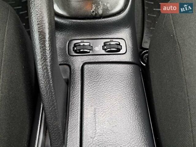 Серый Тойота Авенсис, объемом двигателя 1.8 л и пробегом 230 тыс. км за 5200 $, фото 59 на Automoto.ua