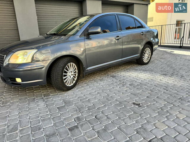 Серый Тойота Авенсис, объемом двигателя 2 л и пробегом 260 тыс. км за 5200 $, фото 7 на Automoto.ua
