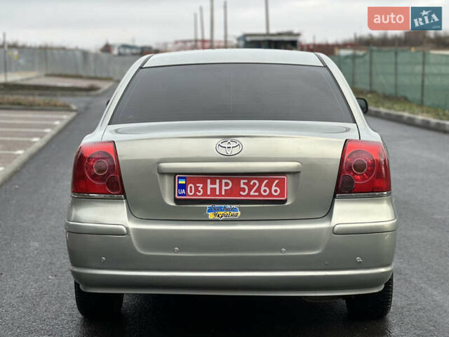 Серый Тойота Авенсис, объемом двигателя 2 л и пробегом 250 тыс. км за 4650 $, фото 27 на Automoto.ua