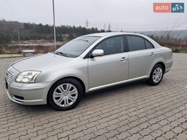 Серый Тойота Авенсис, объемом двигателя 1.8 л и пробегом 230 тыс. км за 5200 $, фото 5 на Automoto.ua