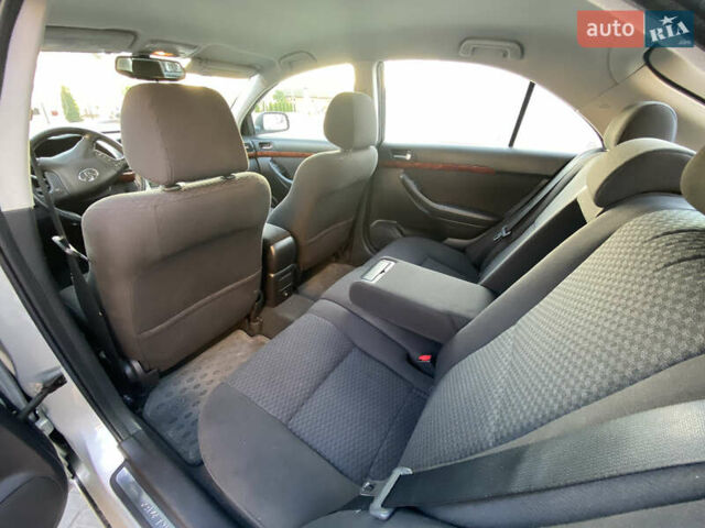 Серый Тойота Авенсис, объемом двигателя 1.8 л и пробегом 210 тыс. км за 5500 $, фото 16 на Automoto.ua