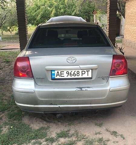 Серый Тойота Авенсис, объемом двигателя 2 л и пробегом 180 тыс. км за 3750 $, фото 6 на Automoto.ua