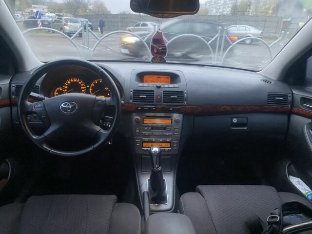 Сірий Тойота Авенсіс, об'ємом двигуна 2 л та пробігом 370 тис. км за 5000 $, фото 6 на Automoto.ua