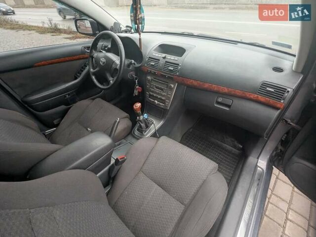 Сірий Тойота Авенсіс, об'ємом двигуна 2 л та пробігом 390 тис. км за 4500 $, фото 15 на Automoto.ua