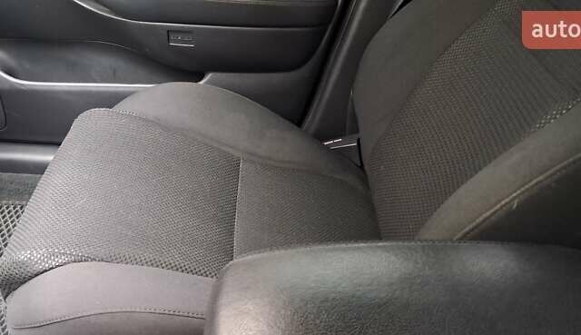 Серый Тойота Авенсис, объемом двигателя 2 л и пробегом 243 тыс. км за 5999 $, фото 11 на Automoto.ua