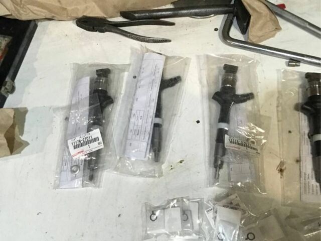 Серый Тойота Авенсис, объемом двигателя 2 л и пробегом 3 тыс. км за 5267 $, фото 5 на Automoto.ua