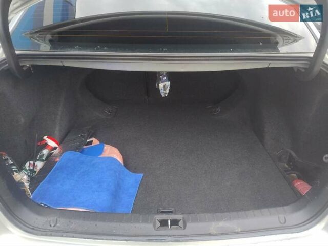 Серый Тойота Авенсис, объемом двигателя 1.79 л и пробегом 298 тыс. км за 5100 $, фото 38 на Automoto.ua