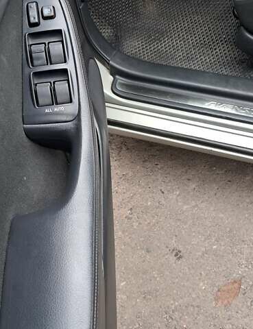 Серый Тойота Авенсис, объемом двигателя 2 л и пробегом 243 тыс. км за 5999 $, фото 12 на Automoto.ua