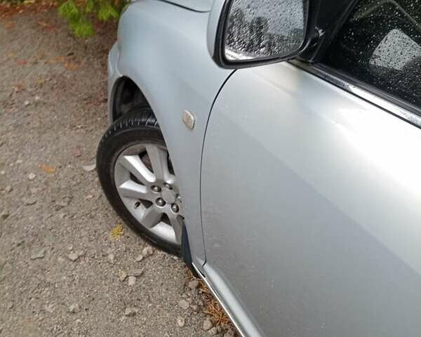 Сірий Тойота Авенсіс, об'ємом двигуна 1.79 л та пробігом 380 тис. км за 5000 $, фото 7 на Automoto.ua