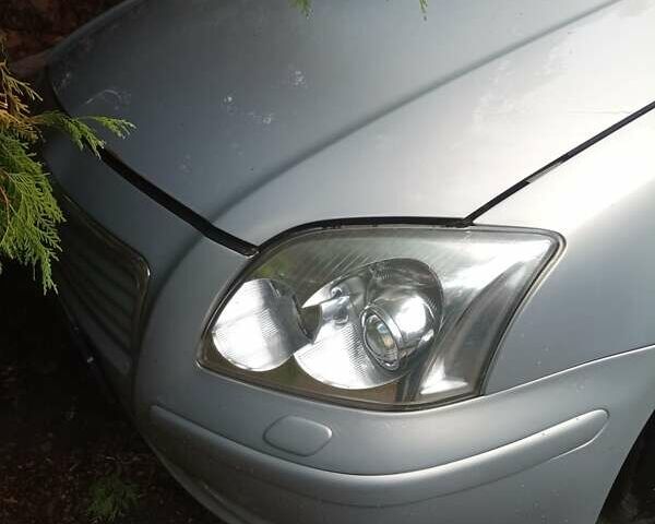 Сірий Тойота Авенсіс, об'ємом двигуна 1.79 л та пробігом 380 тис. км за 5000 $, фото 18 на Automoto.ua